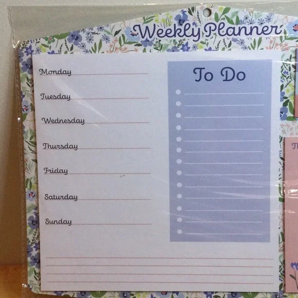 Weekly Planner with To Do List - Picture 2 of 6